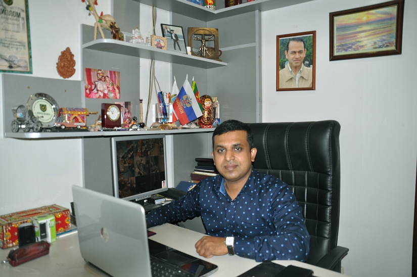 Apurba Debnath – SSTU graduate and founder of the printing house