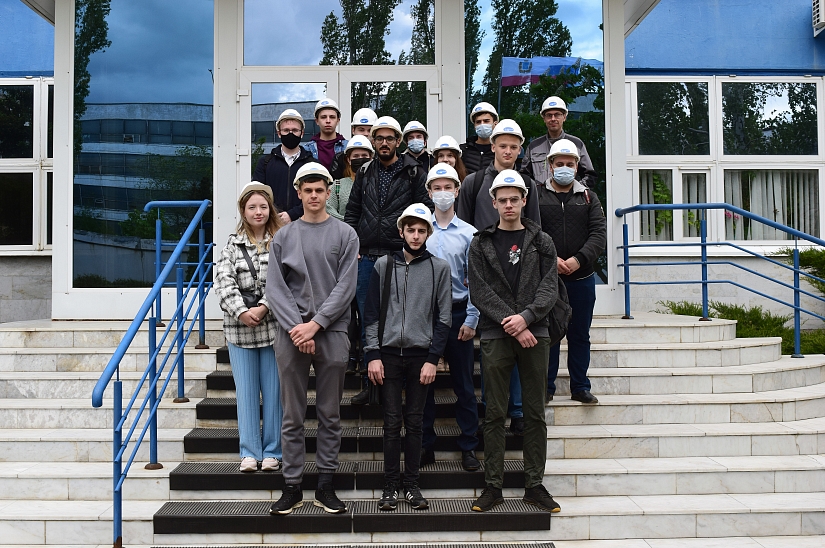 Foreign students of SSTU got acquainted with Saratov plant production